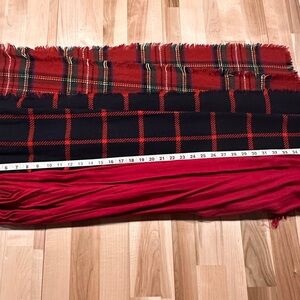 Lot of three scarves.